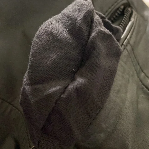 Muubaa - Picture 14 of 14